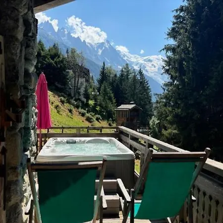 Les De Philippe Avec Jacuzzis Privatifs ホテル