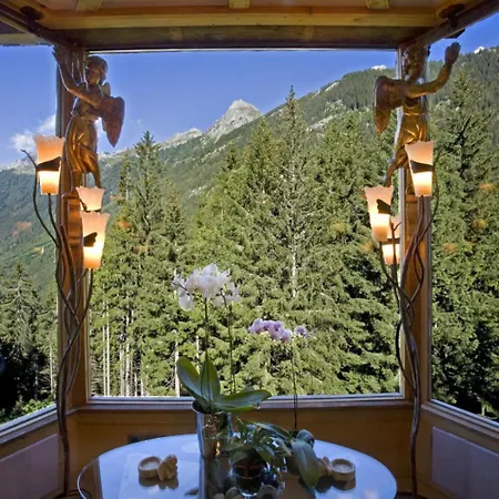 Otel Les De Philippe Avec Jacuzzis Privatifs Chamonix