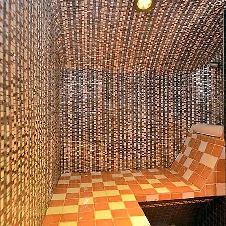 Les De Philippe Avec Jacuzzis Privatifs Hotel 5*