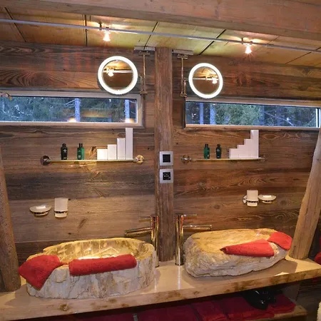 מלון Les De Philippe Avec Jacuzzis Privatifs 5*
