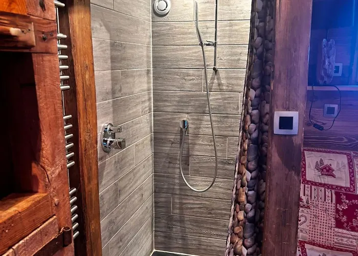 Hotel Les De Philippe Avec Jacuzzis Privatifs