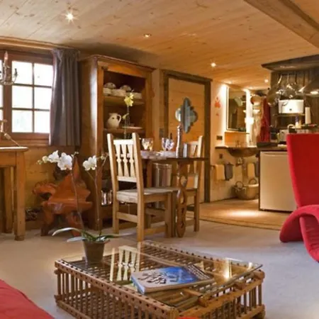 Hotel Les De Philippe Avec Jacuzzis Privatifs 5*